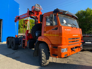 Седельный тягач Камаз 43118 с кму Kanglim KS1256 G-II