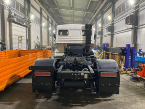 Седельный тягач Камаз 4308