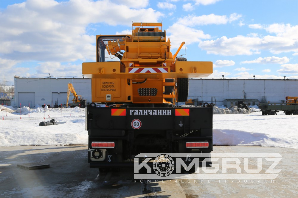 Автокран Галичанин КС-55713-1В-4 фото