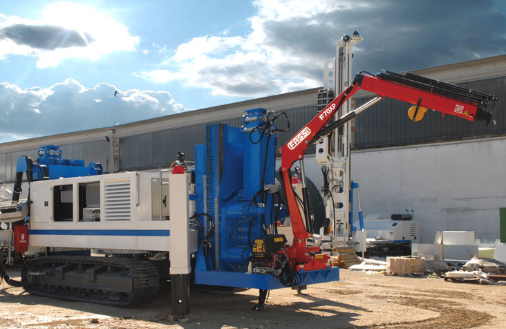 КМУ Fassi F70AC.0.23